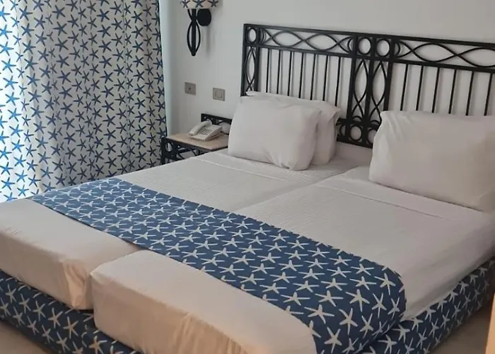 Acquamarine Whit Terrace Daire *