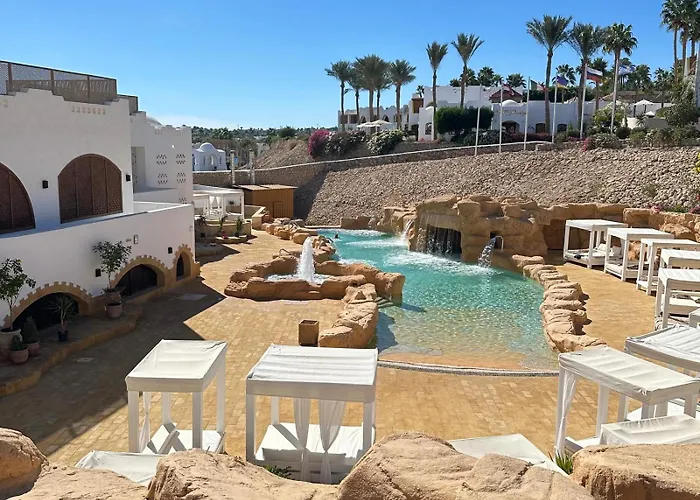 Acquamarine Whit Terrace